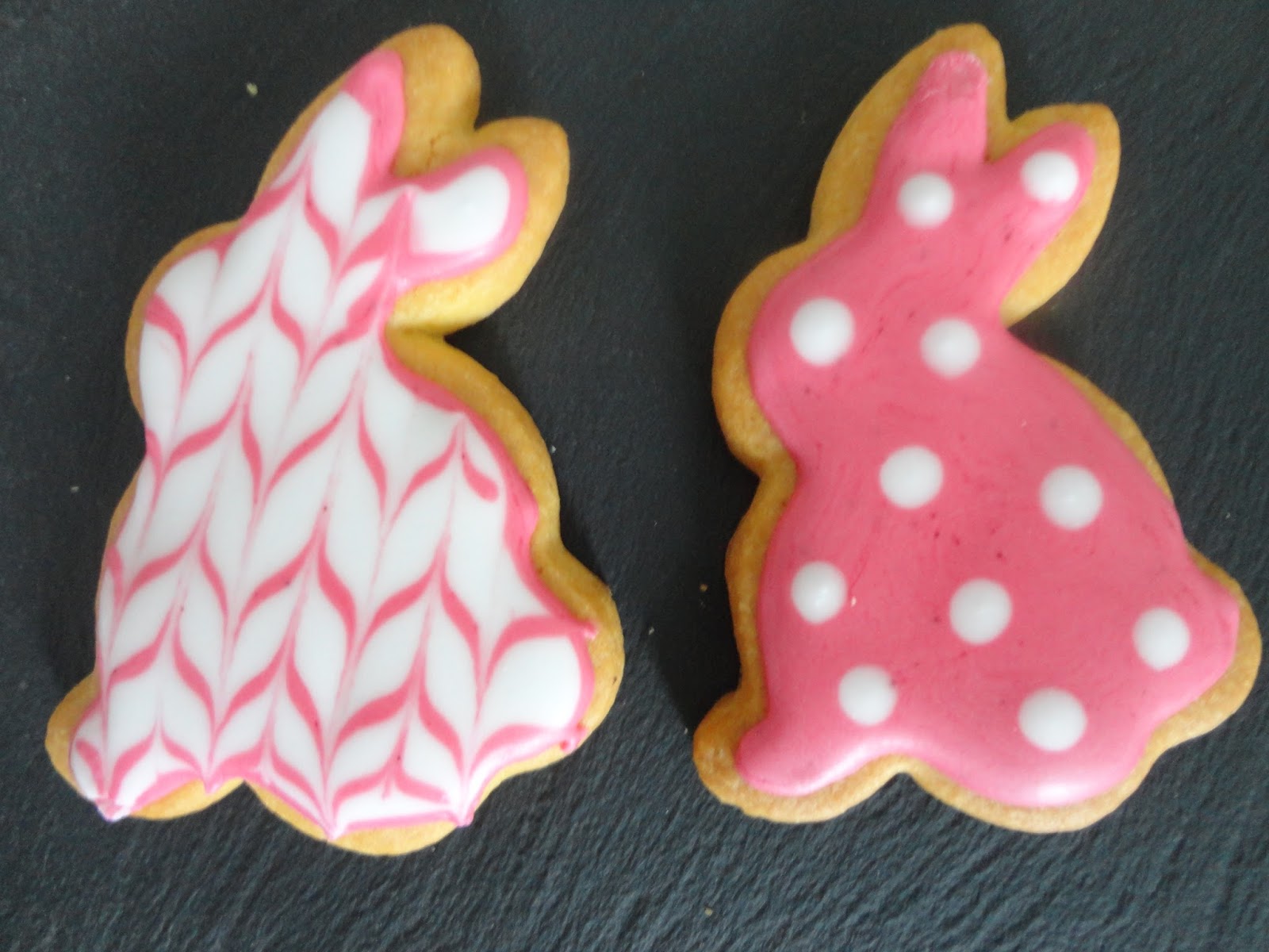 La Petite Pâtisserie de Marie Biscuits décorés pour Pâques