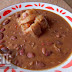 FRÉJOLES CON PATICA DE CERDO