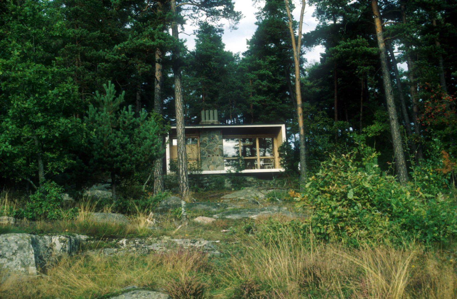 arquitectoortiz: The Box-Ralph Erskine-.