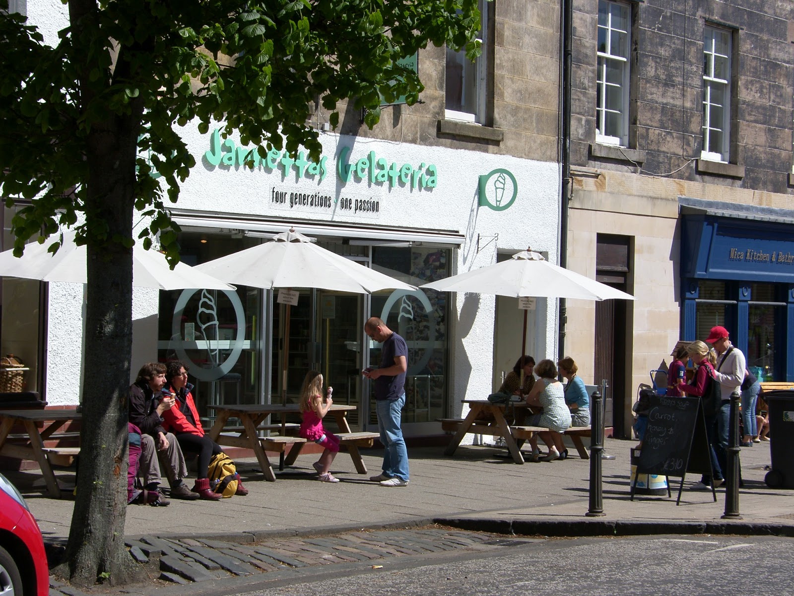 The most popular ice cream shop in St Andrews if not all of Fife!