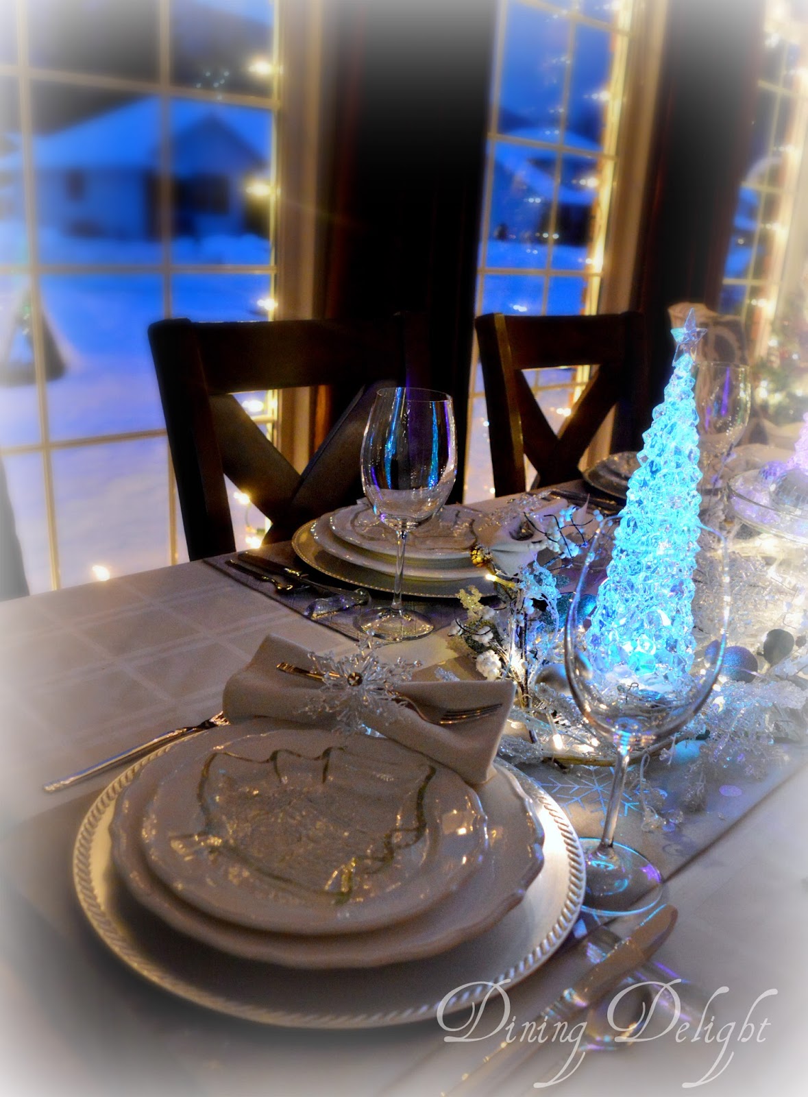 SEARCH AND BUY THIS PRODUCT AT AMAZON.COM Dining Delight: Frost & Ice Christmas Tablescape