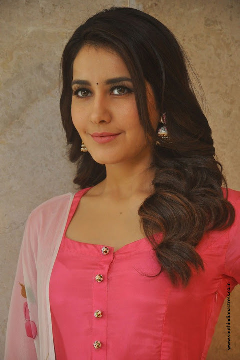 Raashi Khanna Stills At Tholi Prema Movie Success Meet