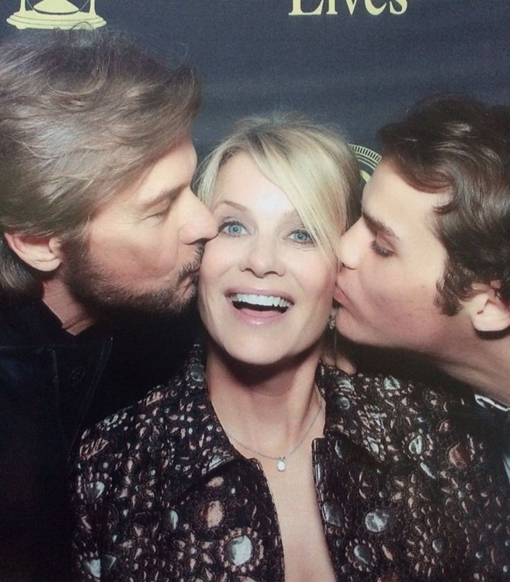 Happy Birthday Mary Beth Evans - See Her Super-Amazing Pics Here