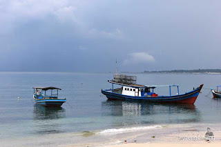 pantai tanjung kelayang belitung