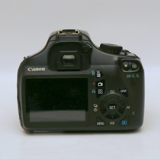 Kamera DSLR Canon EOS 1100D Bekas 