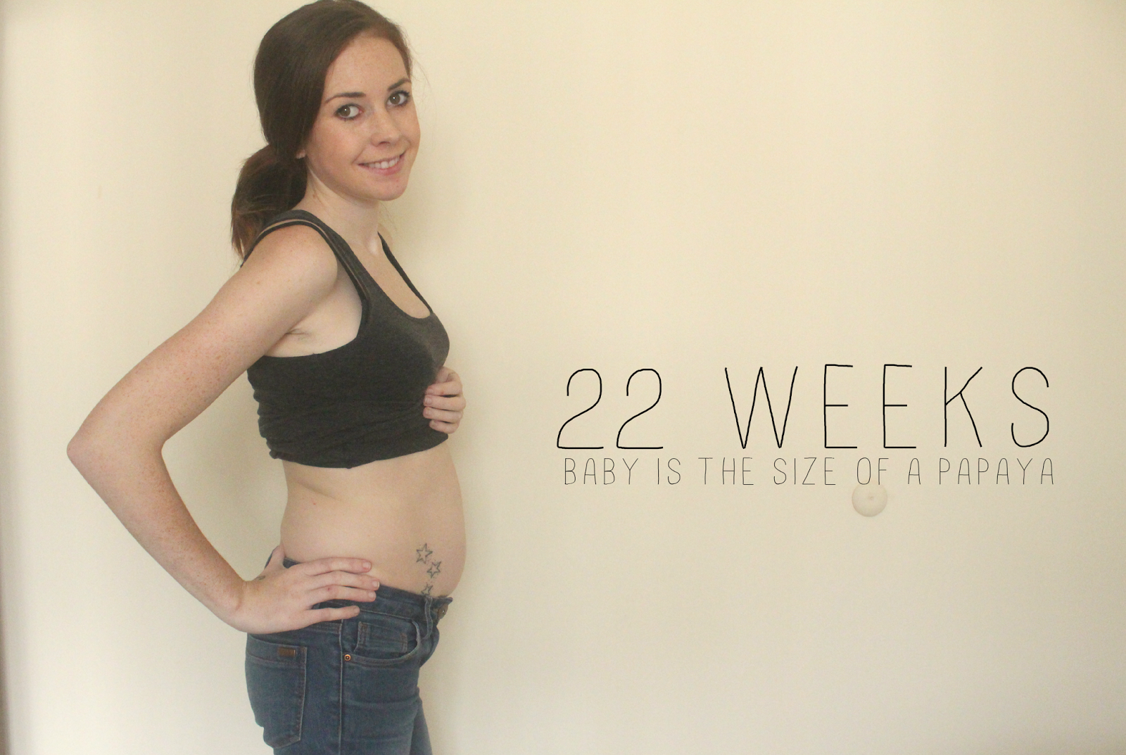 20 лет забеременела. Живот на 22 неделе. 22 Week pregnancy.