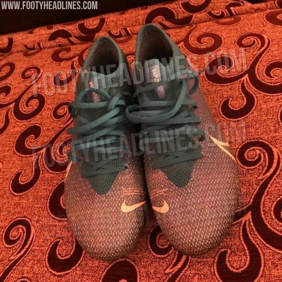 mercurial boots orange