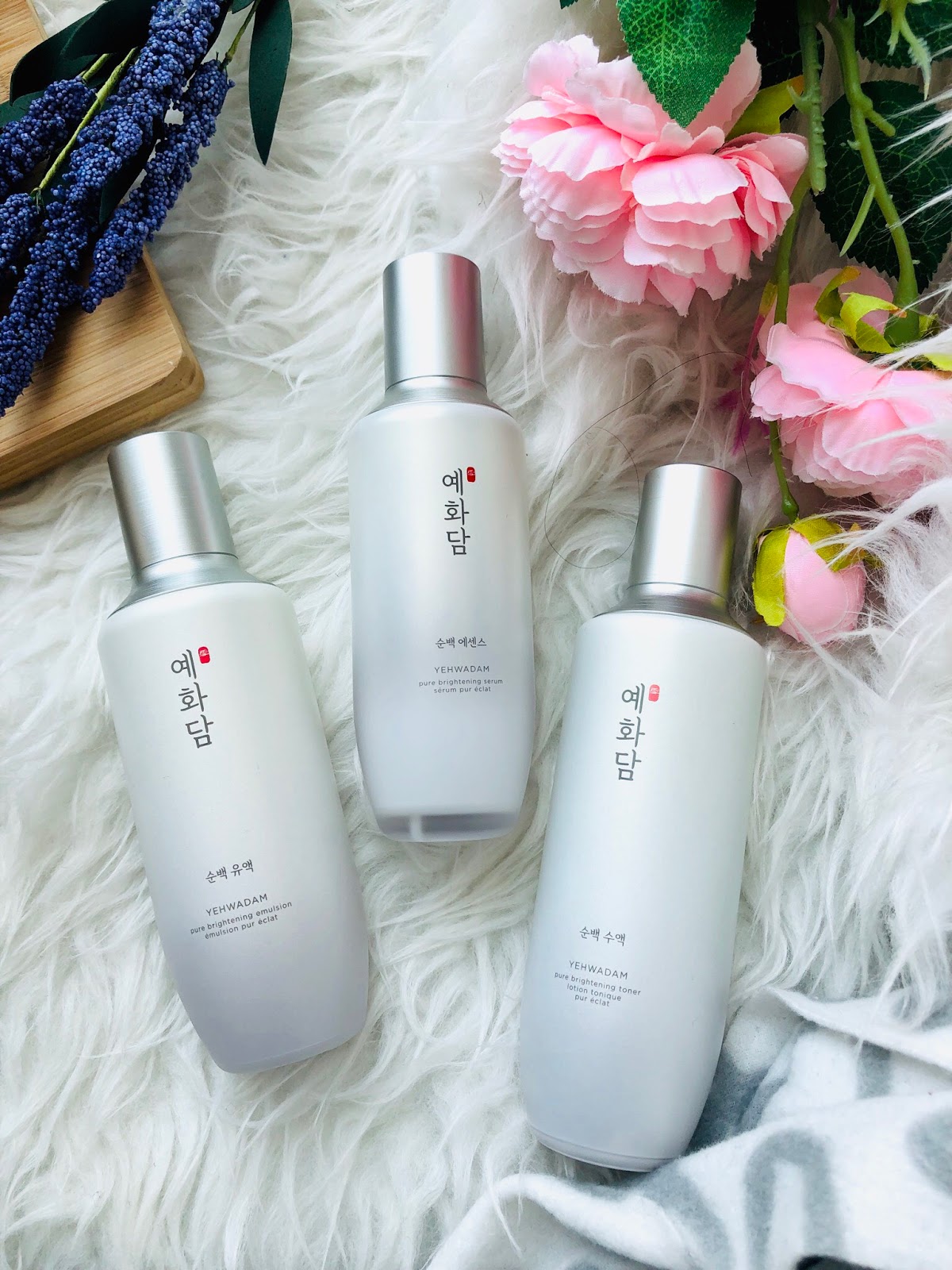Download Skincare Rants The Face Shop Yehwadam Pure Brightening Skincare Line Review PSD Mockup Templates