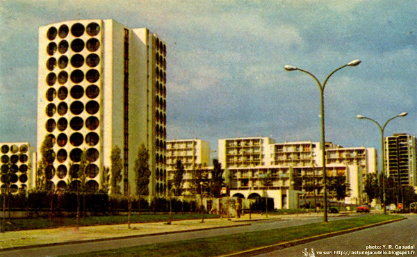 Rennes - Square de Terre-Neuve, 2 à 6, 10 et 11  Architecte: Georges Maillols  Construction: 1970 