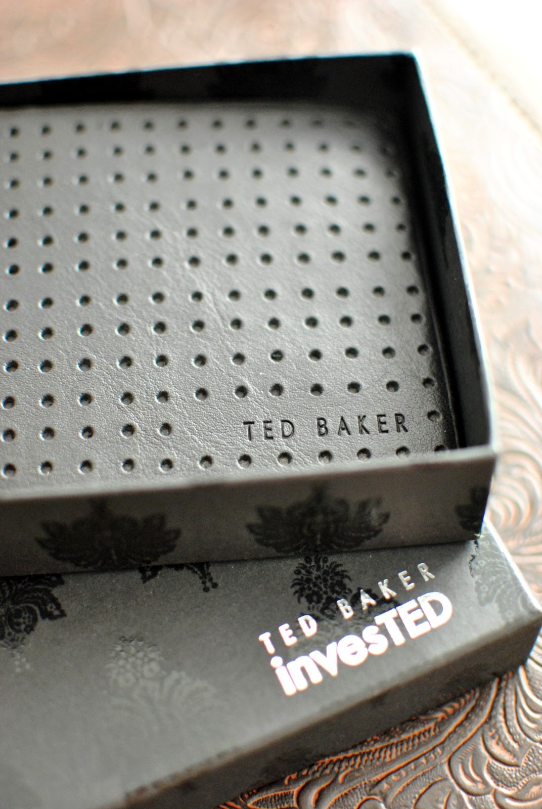 MaMa shop PaPa drop MEN LEATHER WALLET *TED BAKER*