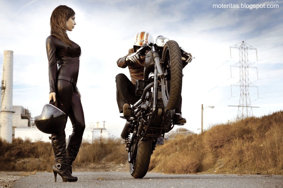 http://2.bp.blogspot.com/-ZDCU9BgJGgY/TyqQQXN0xnI/AAAAAAAAAnQ/npzDS8JpAdo/s1600/bikes-babes-custom-harley-davidson-rsd-mujeres-modificadas-morocha-chavas-wallpaper+422+%5Bmoteritas.blogspot.com%5D.jpg