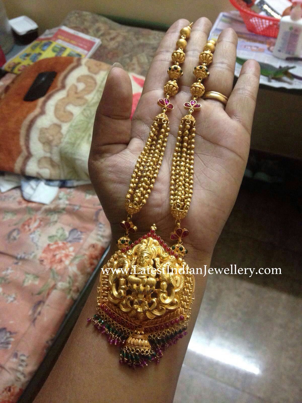 lakshmi temple haram from grt mugappu designs in grt