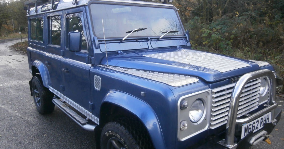 Landrover Defender: Land Rover Defender 110 300 Tdi County station ...