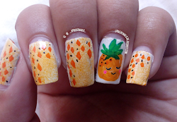 pineapple manicure cute