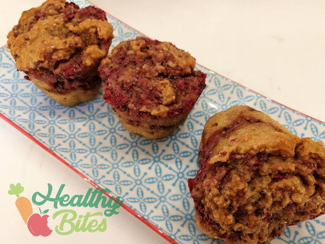 Muffins de Aveia e Compota de Morango Paleo