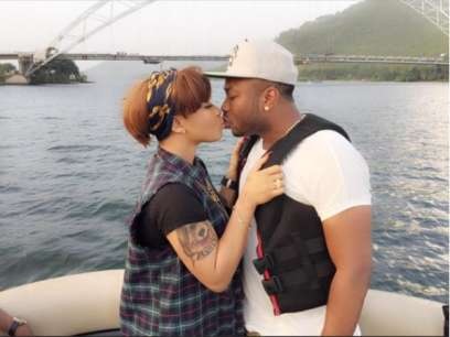 Tonto Dikeh Actress now in America for child delivery Tonto Dikeh is now in USA for the delivery of her first child.