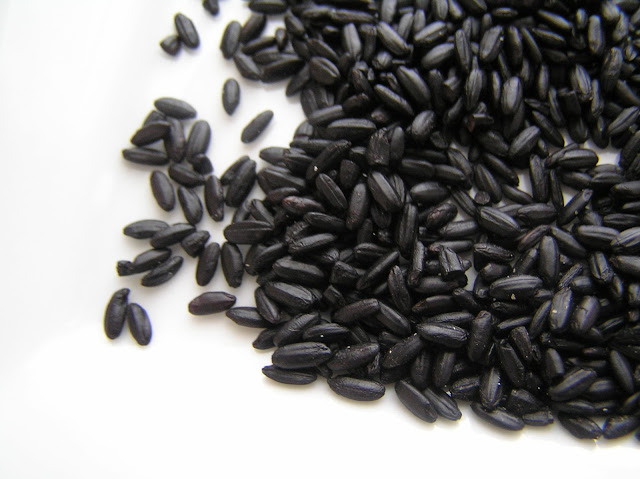 The Melting Pot: Black Forbidden Rice with Green Peas