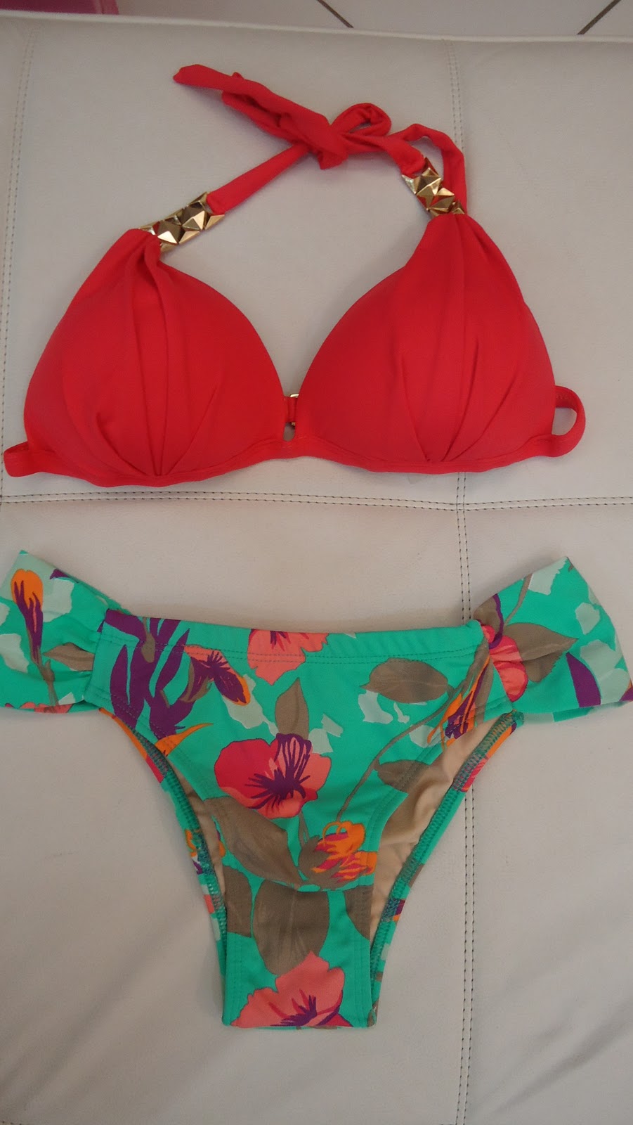 STRAVAZZA Biquínis!!!