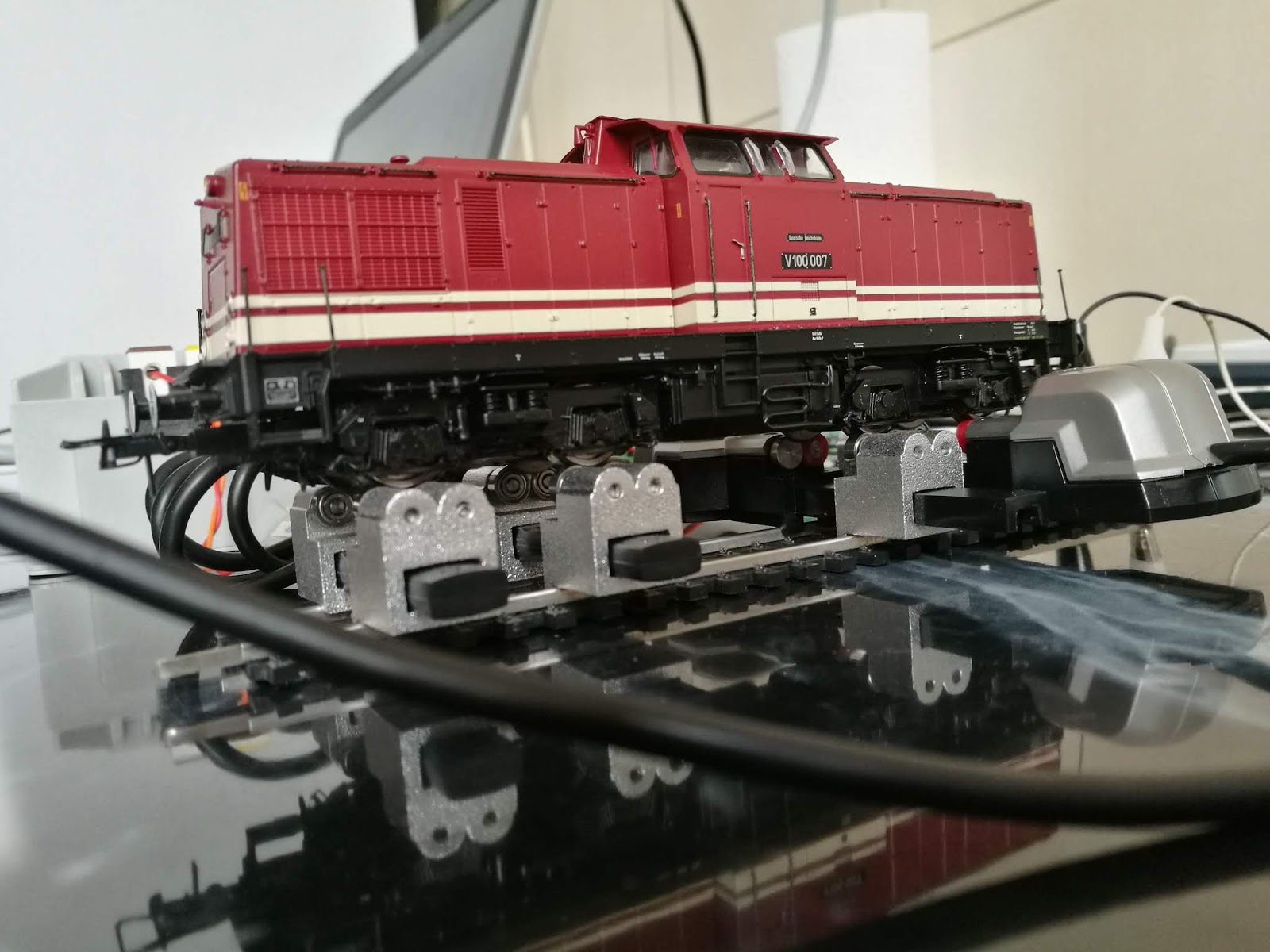 bachrus locomotive running stands