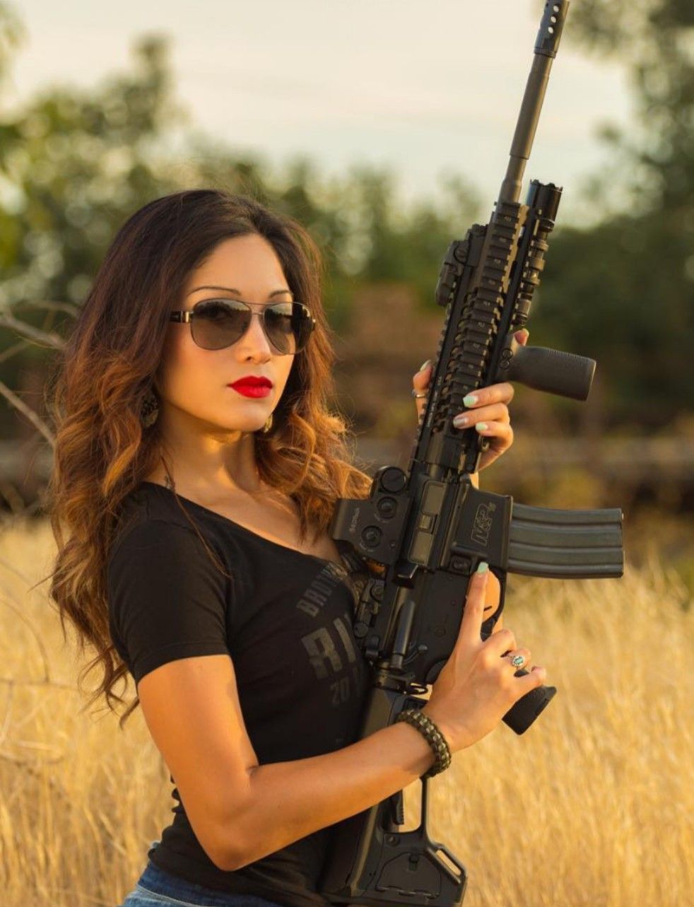 Amazing Wtf Facts Military Girl Women In The Military Army Girl Women With Guns Armed