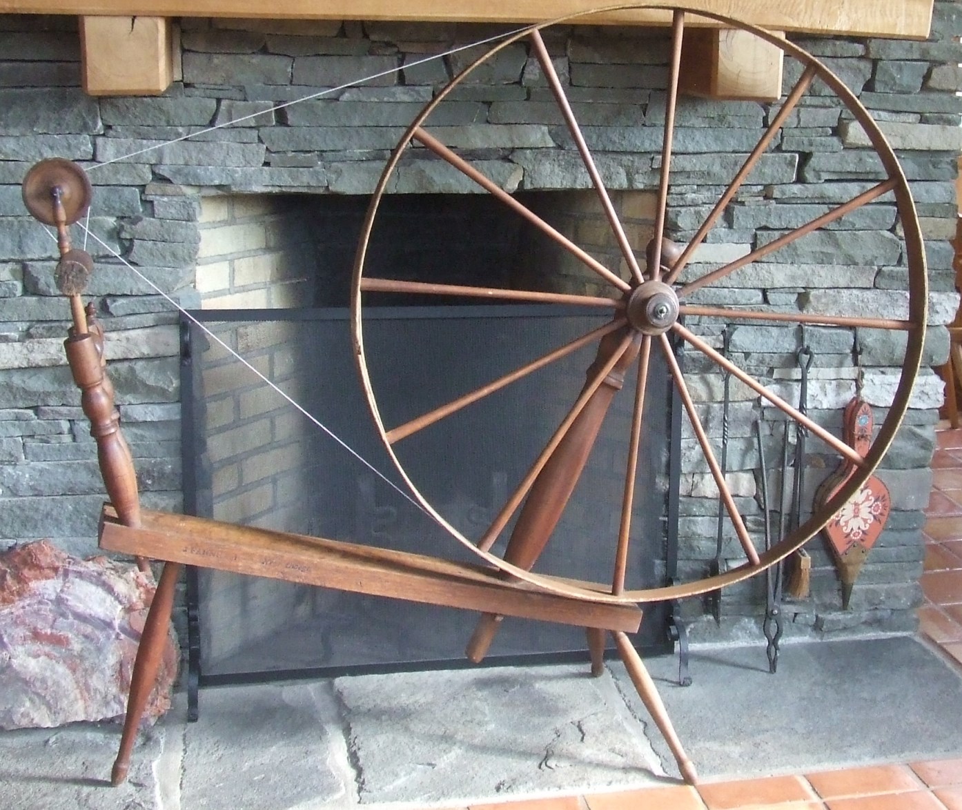 antique_spinning_wheels Farnham great wheel