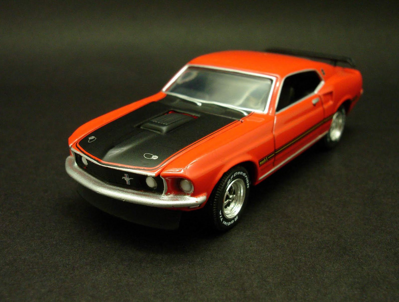 ford mustang collection miniature