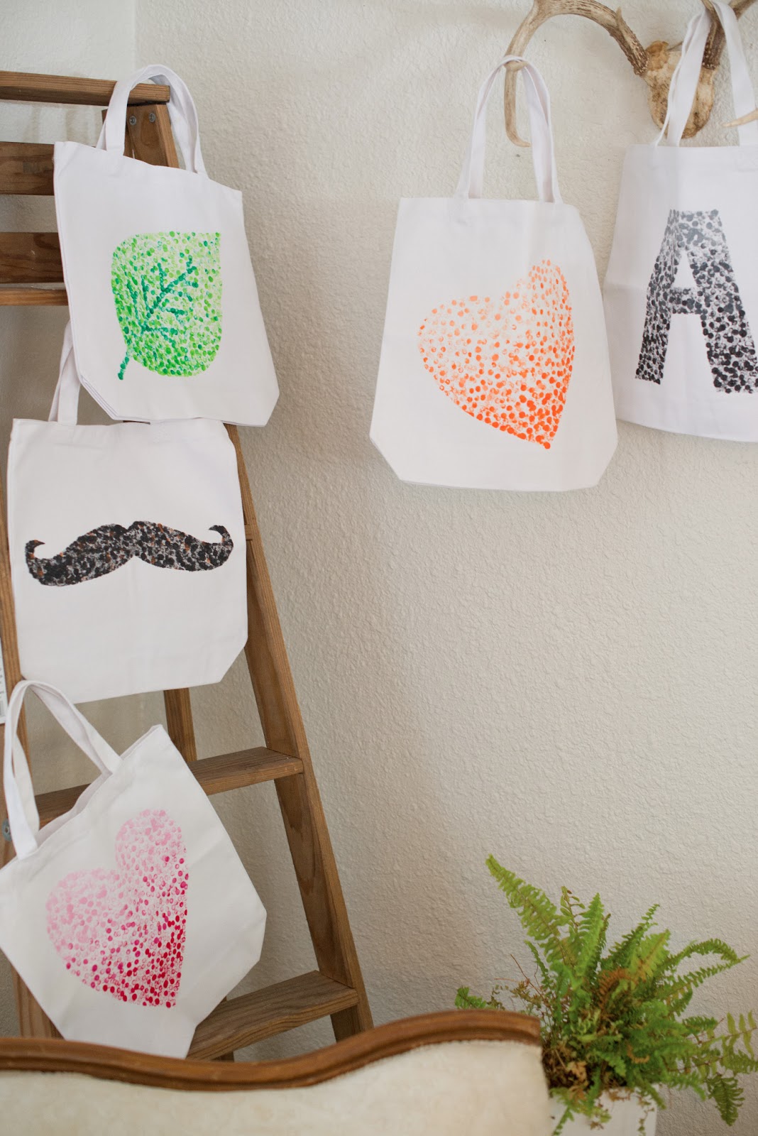 Domestic Fashionista DIY Eraser Stamped Tote Bag Tutorial