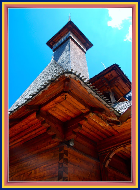 Iglesia de madera de Borsa