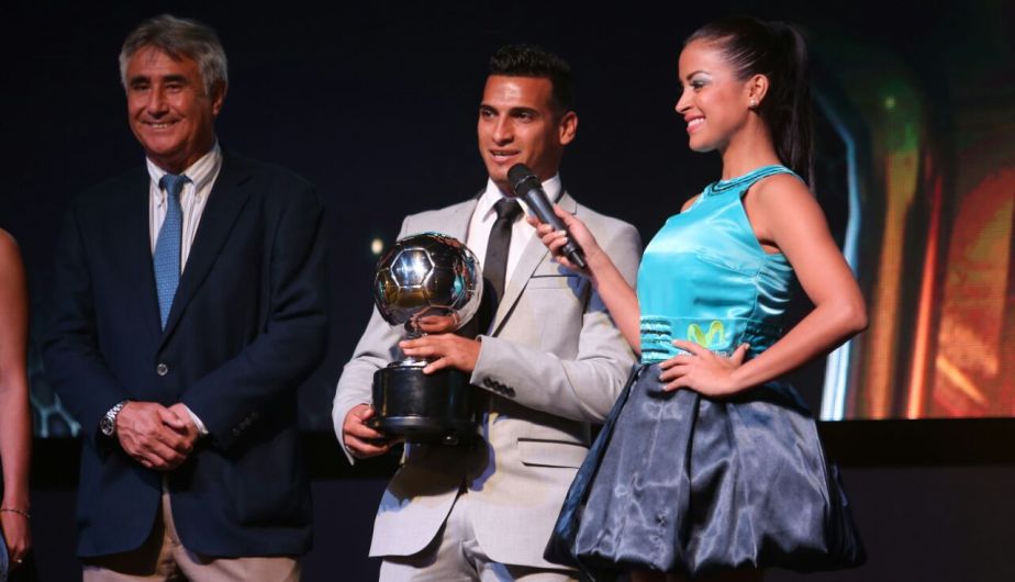 Miguel Trauco é eleito o melhor jogador do Torneio Descentralizado 2016