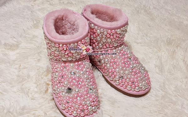 WINTER Bling and Sparkly Pink Pearl Short SheepSkin UGG Inspired Wool ...