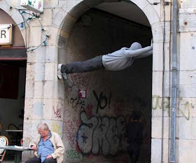 أعمال فنية في غاية الغرابة