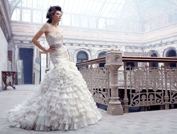 LAZARO COUTURE BRIDAL DRESSES FALL 2011 COLLECTION