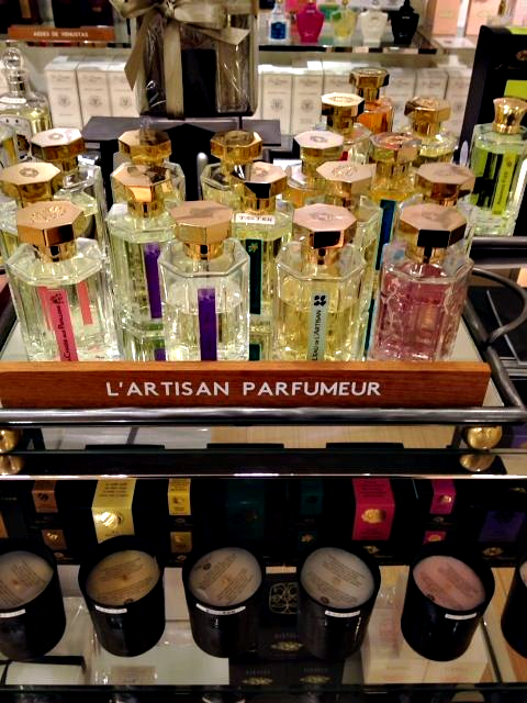 メゾンフレグランス・ニッチフレグランス香水blog: 【香水の隠れ家】新宿バーニーズニューヨークの地下1階のレア香水売り場がすごい