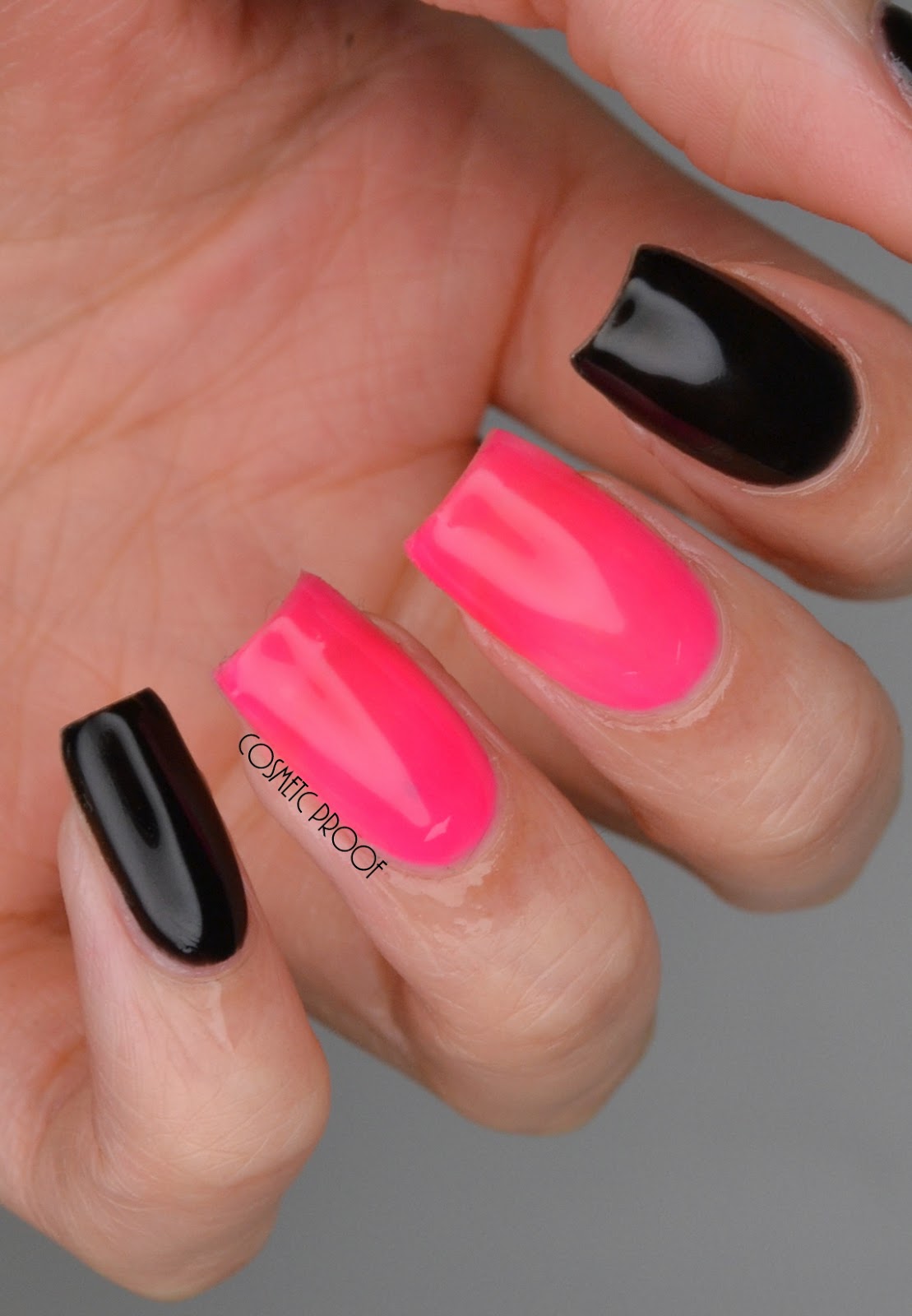 Nails Red Carpet Manicure Led Gel Polish In My Main Beach And Black Stretch Limo Manimonday Cosmetic Proof Vancouver Beauty Nail Art And Lifestyle Blog