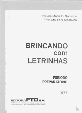 Coleção Brincando com Letrinhas