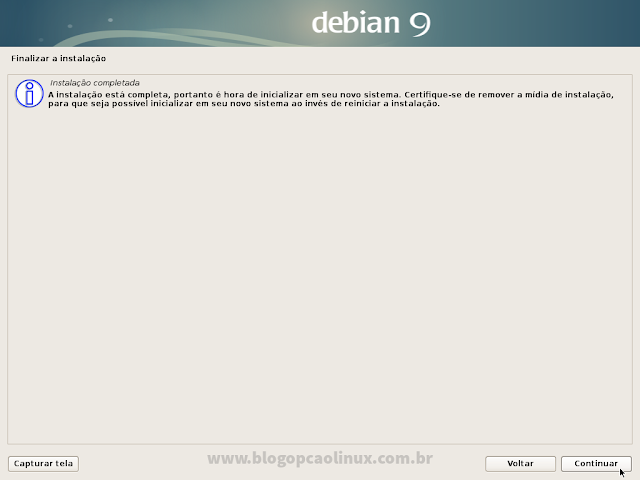Debian 9 "Stretch" instalado com sucesso! Reinicie o seu computador!
