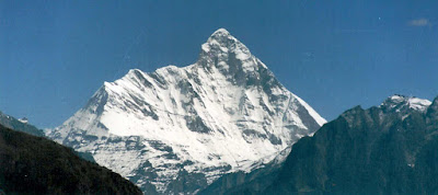 https://es.wikipedia.org/wiki/Nanda_Devi