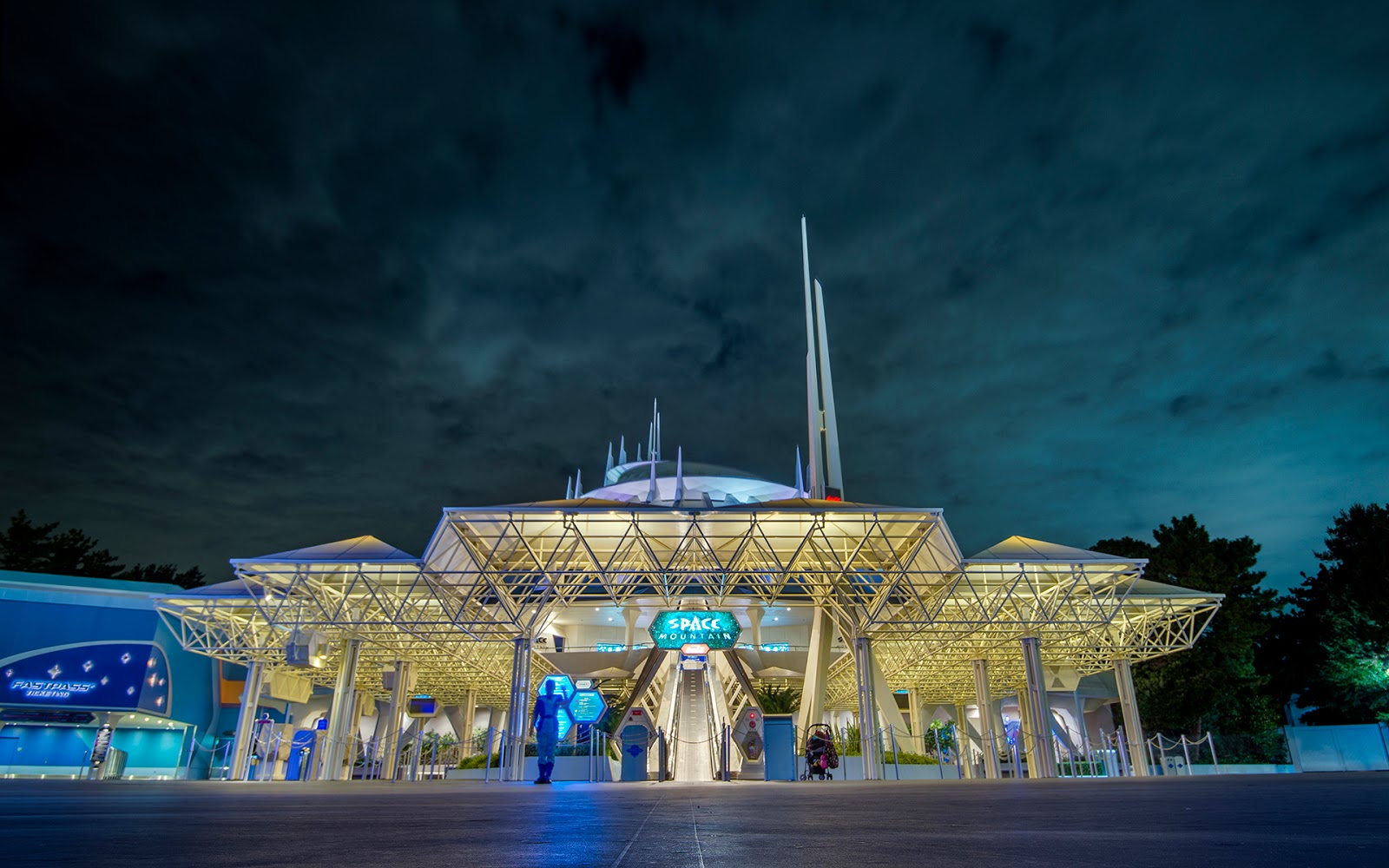 The Space Mountain Focus
