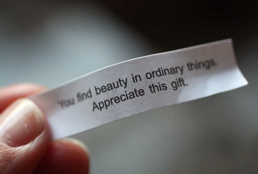 Синонимы на английском примеры. Be ordinary. Ordinary was the worst word. Ordinary was the worst word. Read the text с ответами.