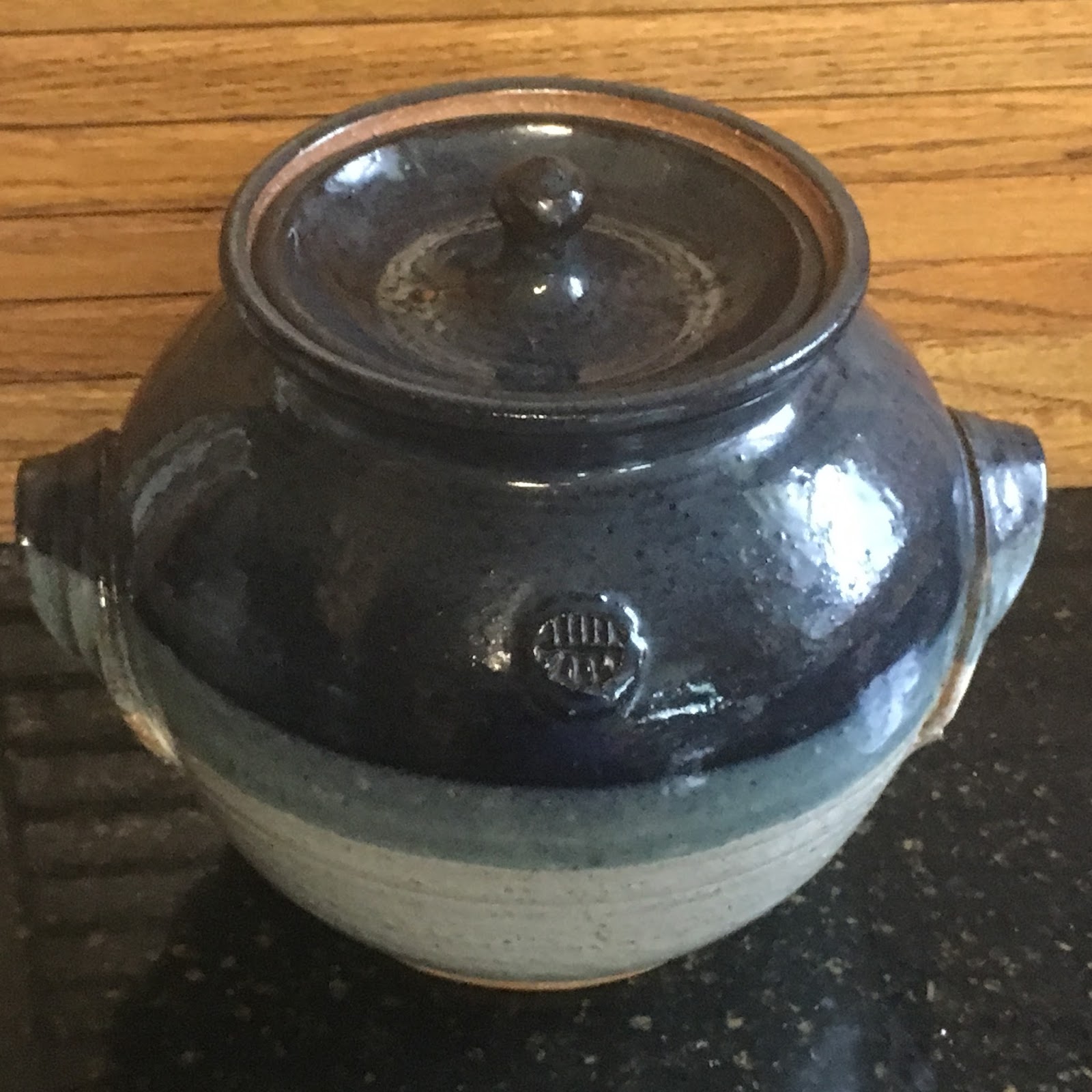 Cooking with Barry & Meta Boston Baked Beans baked in a bean pot!