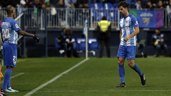 Málaga, Adrián sufre un esguince de ligamento interno de la rodilla derecha
