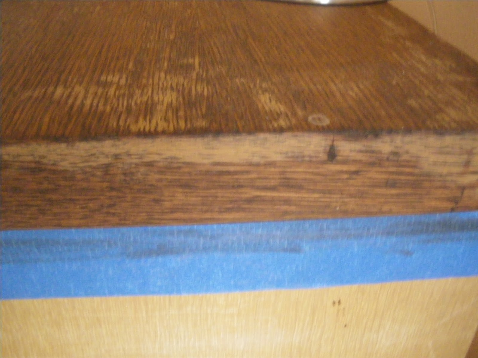 SunflowerHugs: I finally stain the top of something!  Green wood stain, Staining  wood, Refinishing furniture