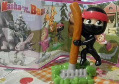 маша и медведь игрушки все видео киндер сюрприз