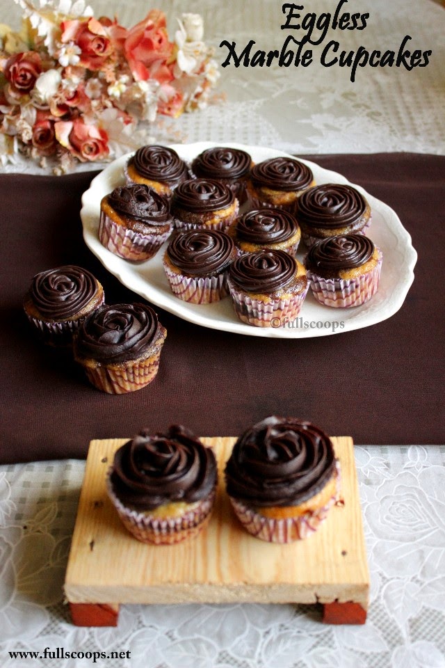 Eggless Marble Cupcakes
