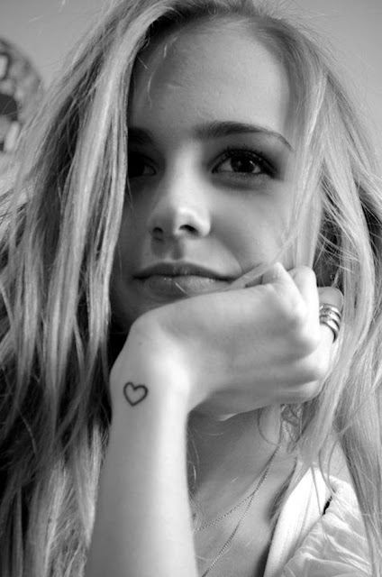 Mini tatuagens femininas Mini tatuagens femininas