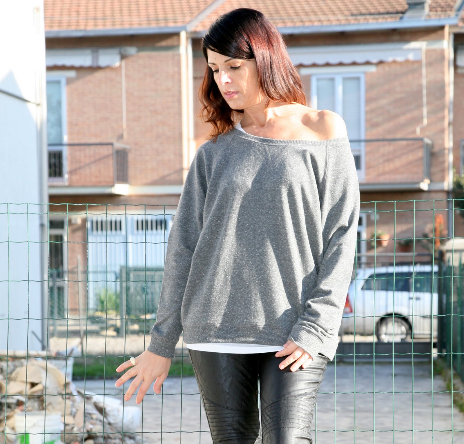 ChiccaStyle: Biker Leather Pants And Oversized Sweater