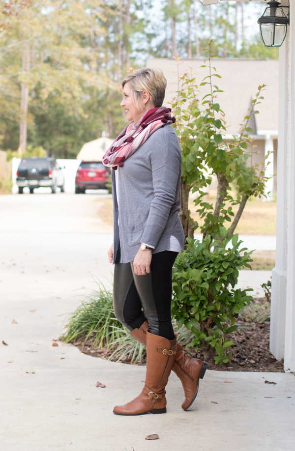 faux leather panel leggings