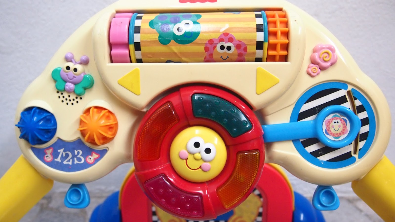 JuaiMurah Fisher Price Kick and Drive Gym