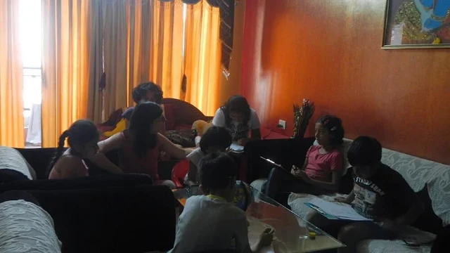 Kids giving Puzzle Test during The Science and Fun Learning Camp 2014