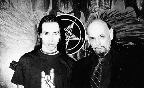 Marilyn Manson e Anton LaVey (Blog Mortalha) Marilyn Manson e Anton LaVey, marilyn manson, anton lavey, igreja de satã, blog mortalha, satanismo, satanista